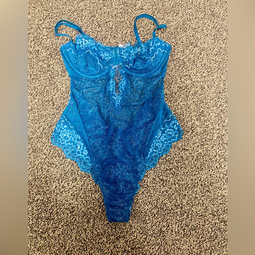 Victoria’s Secret Blue Lace Bodysuit SIZE Small